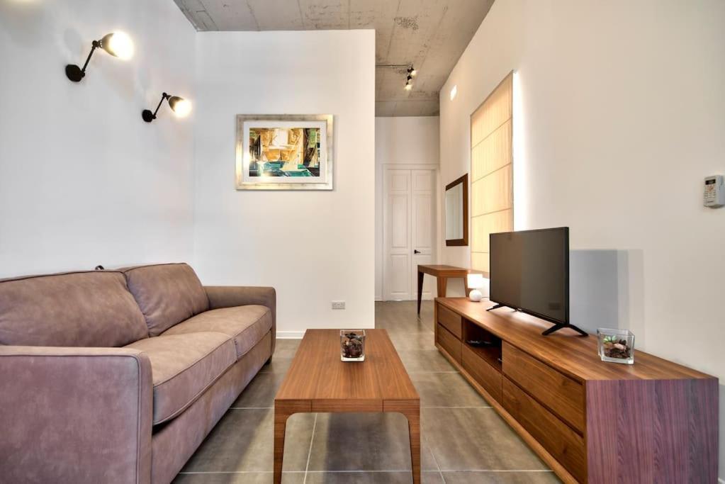 Vallettastay - Harbor View Gem -Sea View 2 Bed Apt Екстер'єр фото